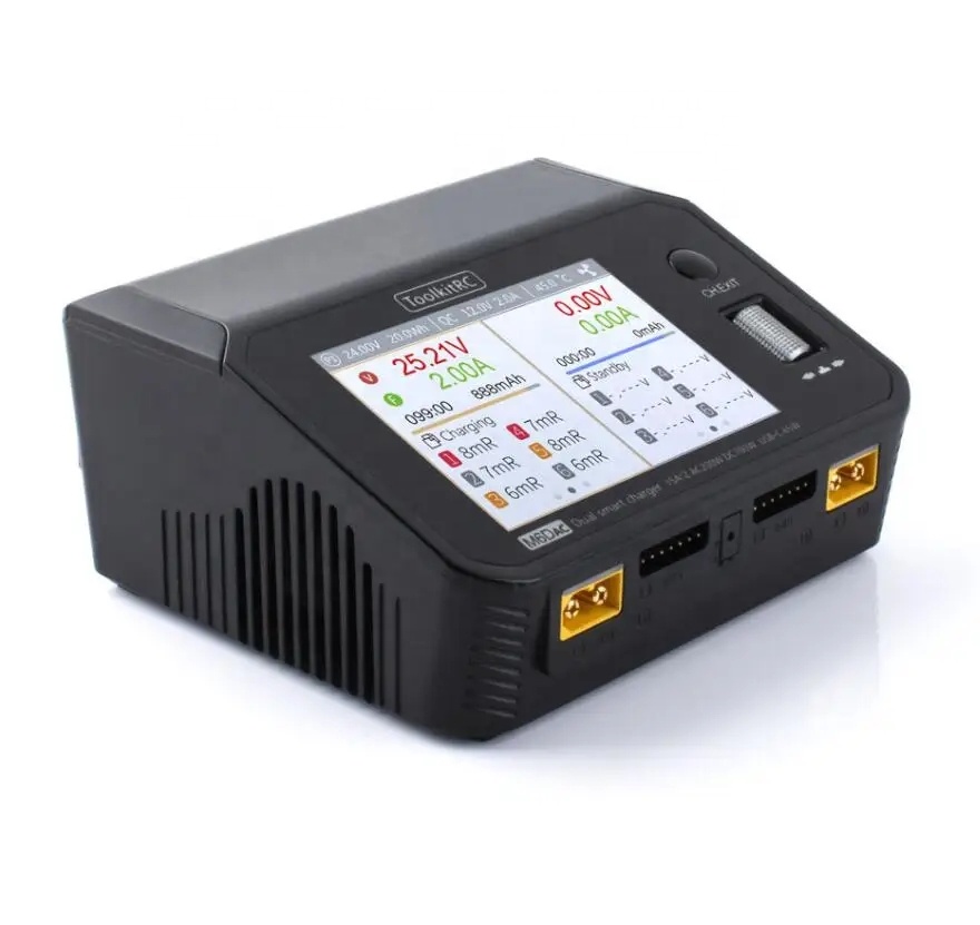 ToolkitRC M6DAC AC 200W DC 700 - đánh giá và giá Toolkitrc M6Dac Smart Charger